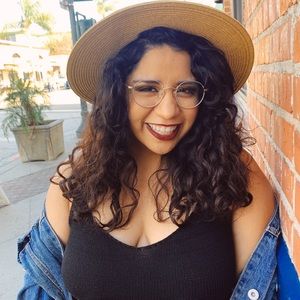 Meet your Posher, Kim